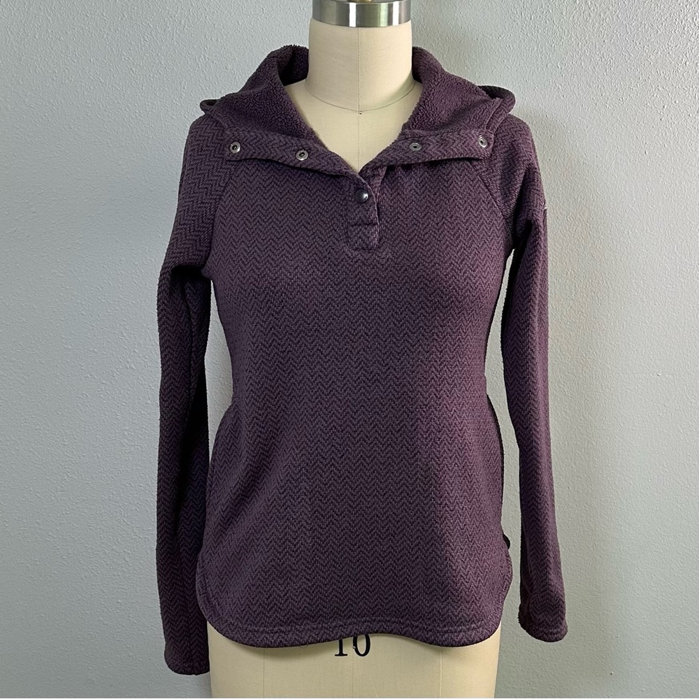 Columbia Women's Plum Purple Hoodie with Pockets. M